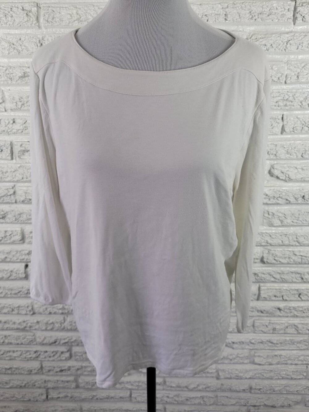 Talbots XL White Tee Long Sleeve Rayon Spandex Stretch Top Soft Basic WHI28E